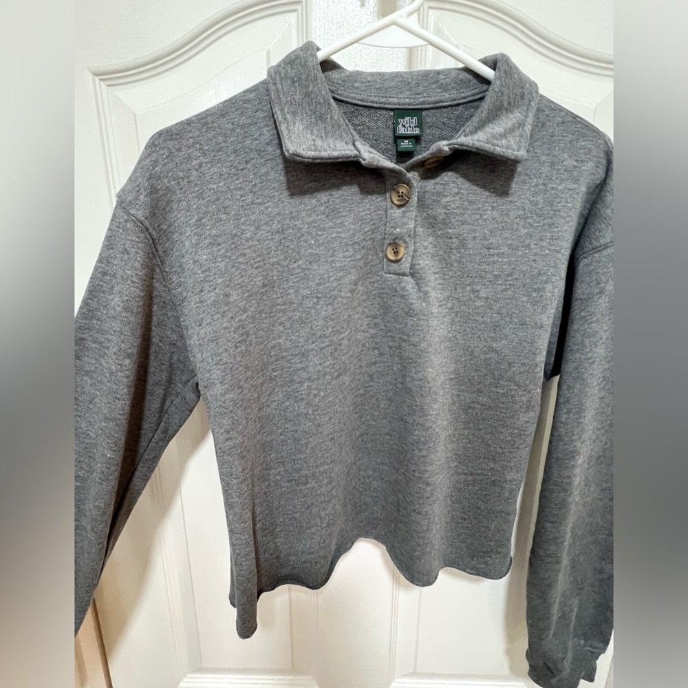 Wild Fable Gray Button-Up Collared Sweatshirt - Picture 4 of 5